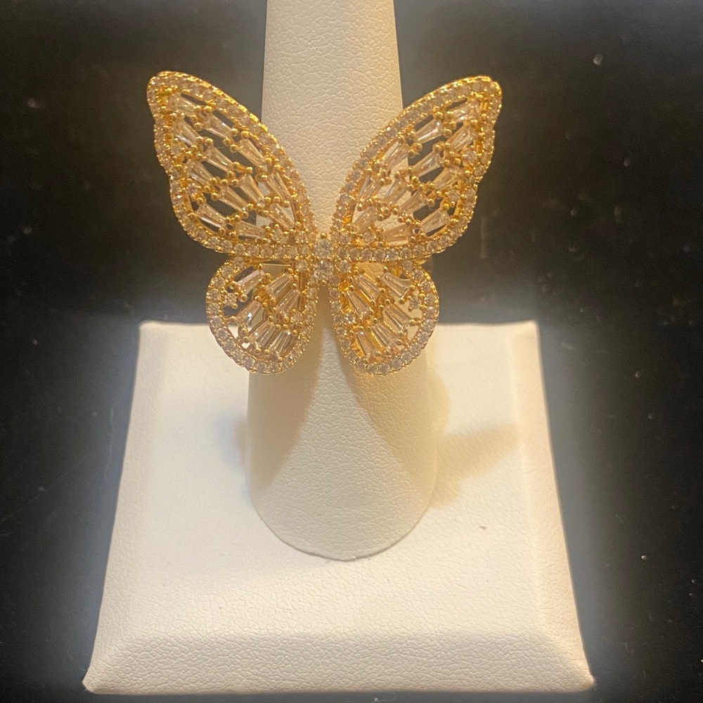 Elegant Gold Butterfly Ring, adjustable